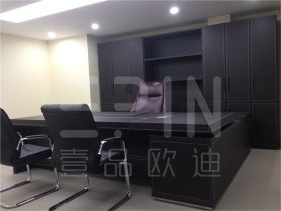 重慶紫荊醫(yī)療辦公家具-凱旋辦公家具系列板式大班臺