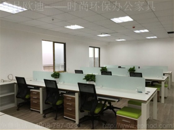鋼木辦公家具有什么優(yōu)點(diǎn)？成都辦公家具廠家壹品歐迪分享