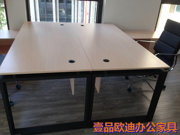 優(yōu)耐主管桌6_副本
