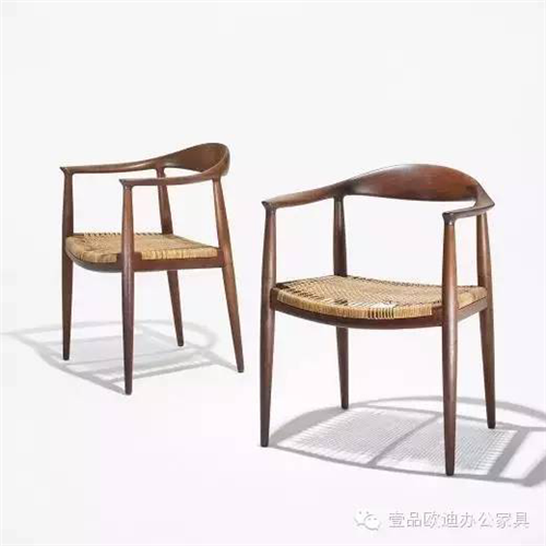 這些椅子或許才能算得上個(gè)性時(shí)尚！-壹品歐迪分享