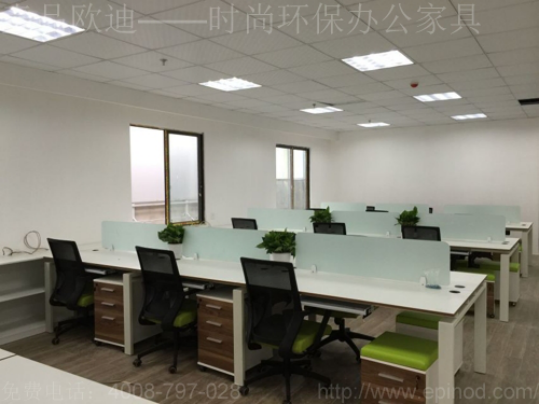 鋼木辦公家具有什么優(yōu)點(diǎn)？成都辦公家具廠家壹品歐迪分享